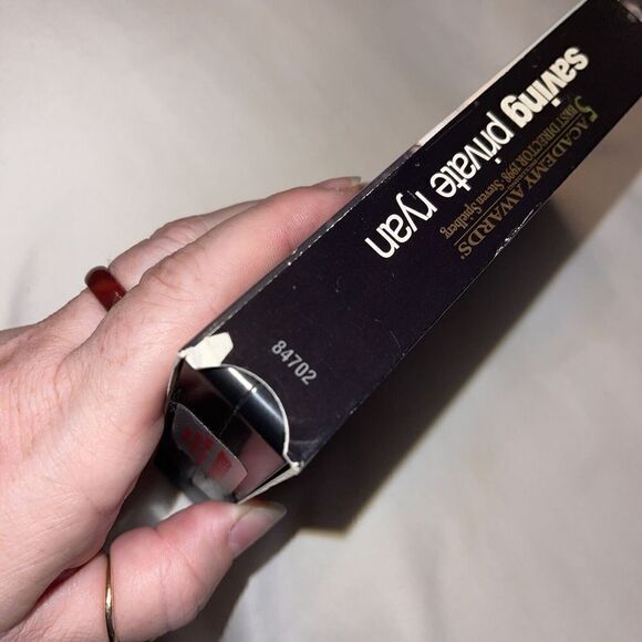 Saving Private Ryan (VHS, 1999) Tom Hanks RENTAL - Picture 6 of 9